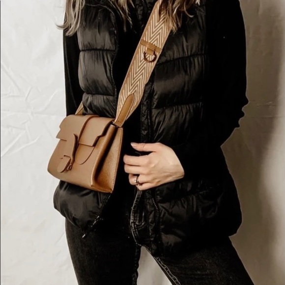 ❌SOLD❌ SENREVE statement shoulder strap - Picture 3 of 3